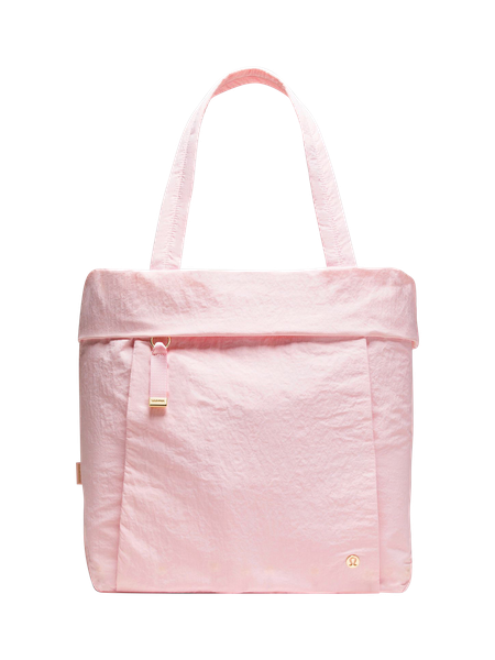 On My Level Carryall Tote Bag 27.5L | Women's Bags,Purses,Wallets
