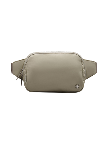  Lululemon Belt Bag Plus Size
